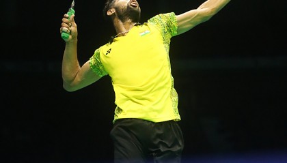 开云平台-法国队翻盘马来西亚队，辛杜统治全场