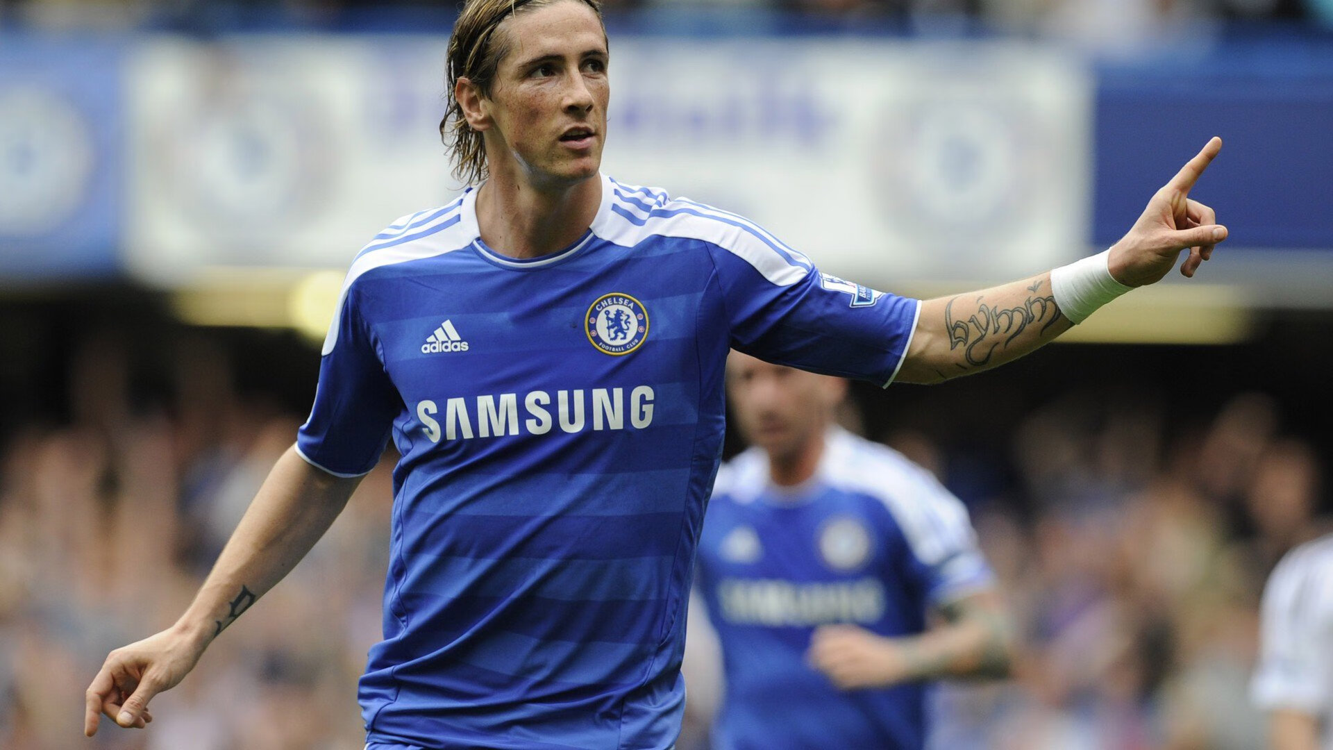 卡塞米罗爆发，塞内加尔强压法国，足球世界的新秩序与旧帝国的黄昏